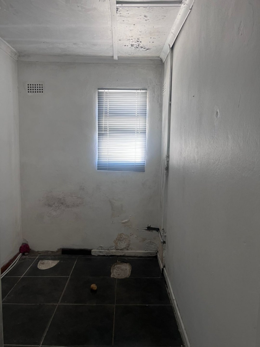 3 Bedroom Property for Sale in Gaylee Western Cape